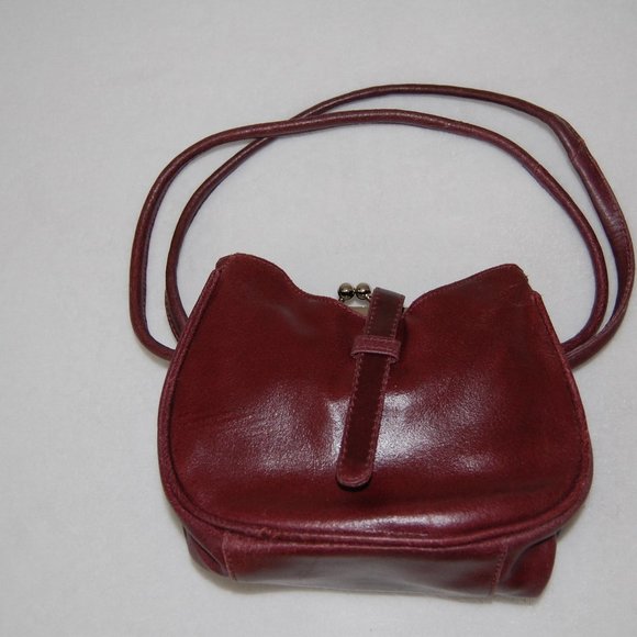 Brand NEW Wilson's Leather Maxima Small Bag with Clasp Closure - Picture 3 of 9